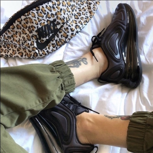 Nike Shoes - NWT Nike Air Max 720 Triple Black